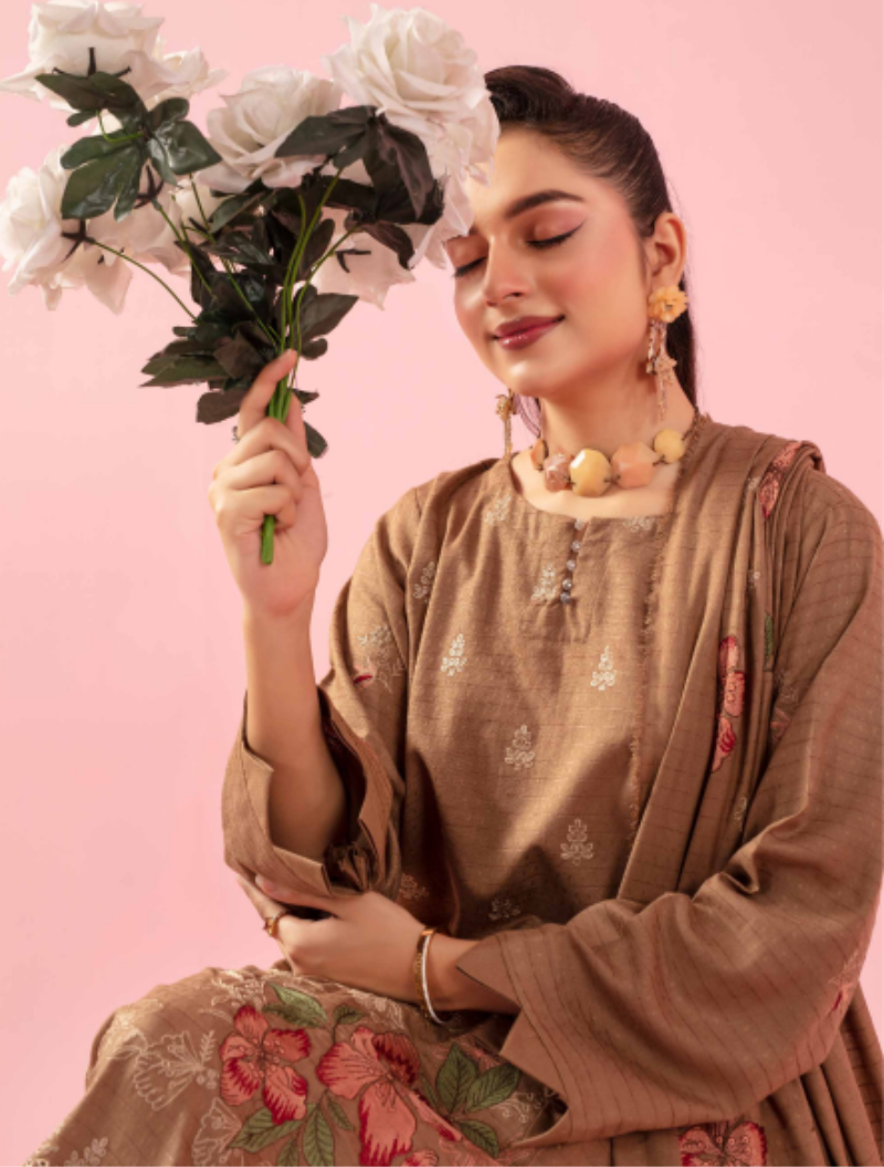 Velvet Bindi DH24 - Image 5